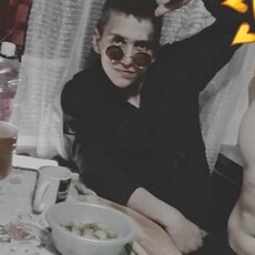 Фотография мужчины Юрий, 22 года из г. Томск