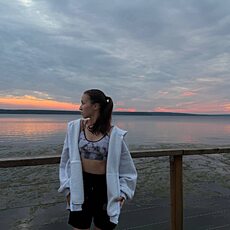 Фотография девушки Яна, 19 лет из г. Екатеринбург