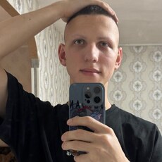 Фотография мужчины Роман, 19 лет из г. Клинцы