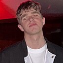 Артём, 22 года