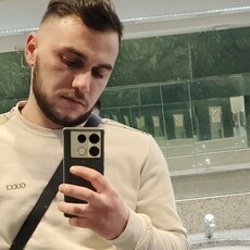 Фотография мужчины Арам, 29 лет из г. Ноябрьск