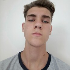Фотография мужчины Андрей, 19 лет из г. Омск