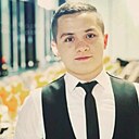 Nazarbek, 24 года