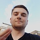 Вардгес, 24 года