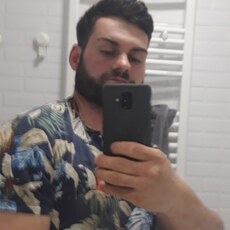 Фотография мужчины Valentin, 26 лет из г. București