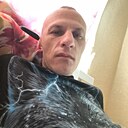 Денис, 33 года