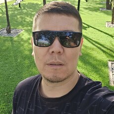 Фотография мужчины Hiphop, 39 лет из г. Караганда