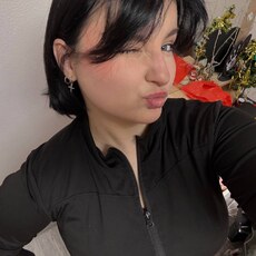 Фотография девушки Мяу, 18 лет из г. Омск