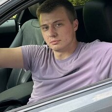 Фотография мужчины Денис, 23 года из г. Санкт-Петербург
