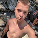 Парень, 19 лет