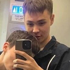 Фотография мужчины Данил, 18 лет из г. Ижевск