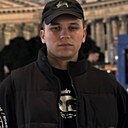 Максим, 24 года