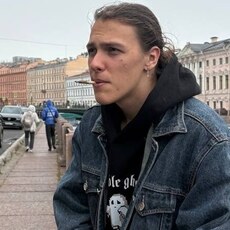 Фотография мужчины Илья, 18 лет из г. Санкт-Петербург