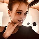 Анастасия, 18 лет