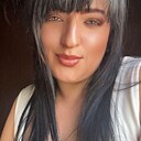 Лілі, 33 года