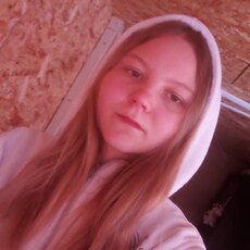 Фотография девушки Ирина, 18 лет из г. Вольск