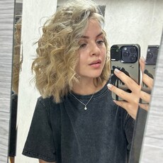 Фотография девушки 𝓐𝓵𝓮𝓷𝓪, 24 года из г. Томск