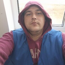 Фотография мужчины Валерий, 35 лет из г. Саратов