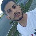 Макс, 24 года