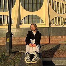 Фотография девушки Настя, 18 лет из г. Минск