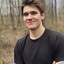 Саша, 23 года