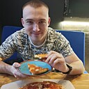 Максим, 26 лет