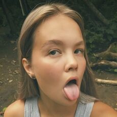 Фотография девушки Юля, 19 лет из г. Ставрополь