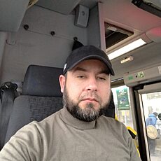 Фотография мужчины Soleh, 39 лет из г. Никольское (Ленинградская Обл)