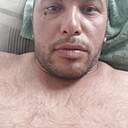 Уткибек, 42 года