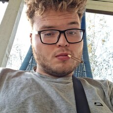 Фотография мужчины Святослав, 21 год из г. Санкт-Петербург