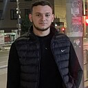 Ali, 22 года