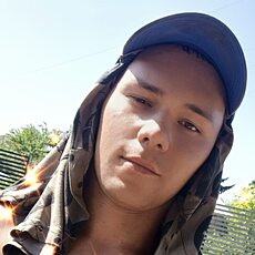 Фотография мужчины Артём, 23 года из г. Барнаул