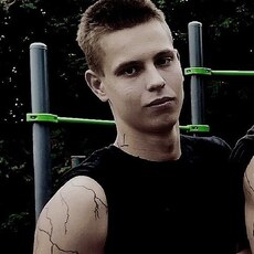 Фотография мужчины Артём, 18 лет из г. Орел