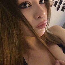 Фотография девушки Полина, 20 лет из г. Красноярск