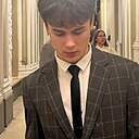 Владислав, 18 лет