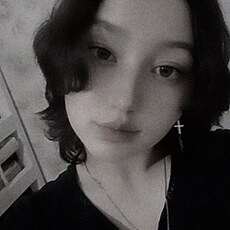 Фотография девушки Эвелина, 18 лет из г. Екатеринбург