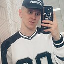 Мишка, 22 года