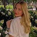 Алеся, 22 года