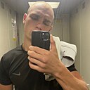 Кирилл, 23 года