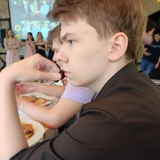 Фотография мужчины Максим, 18 лет из г. Калининград