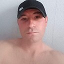 Den, 33 года