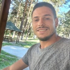 Фотография мужчины Remus, 24 года из г. Petroșani