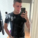 Артем, 26 лет