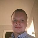 Макс, 32 года