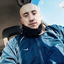 Максим, 25 лет