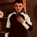 Саша, 23 года