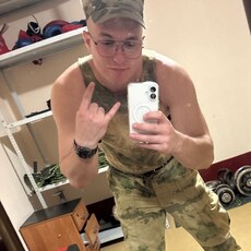 Фотография мужчины Богдан, 21 год из г. Владивосток