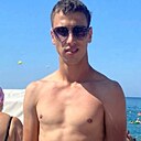 Роман, 25 лет