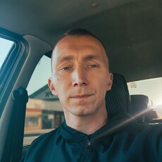 Фотография мужчины Вячеслав, 32 года из г. Новосемейкино