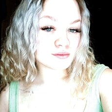 Фотография девушки Лера, 18 лет из г. Красноярск